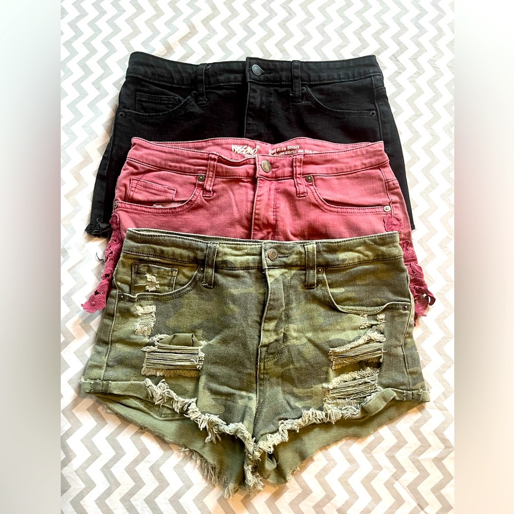 3 pair Mossimo / Universal Thread High Rise Shorts